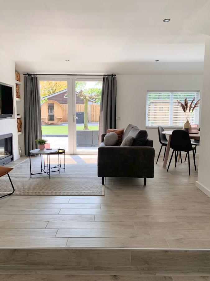 Liv Residence Holiday Home With Sauna & Fireplace Ermelo Eksteriør bilde